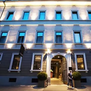 https://fifty-house-luxury-milano-hotel.italymilanhotels.net
