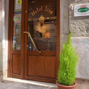 https://iris-venice.hotelinveneto.com
