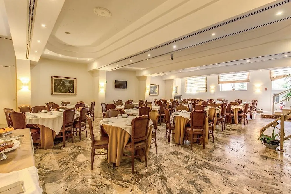 ****  Pinewood Hotel Rom Italien
