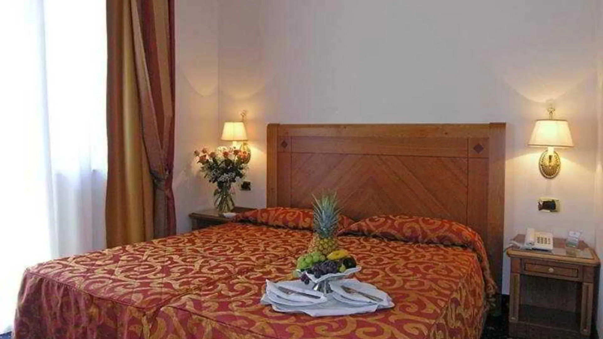 Pinewood Hotel Rom Italien