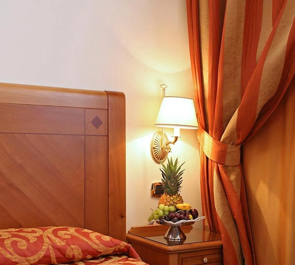 Pinewood Hotel Rom